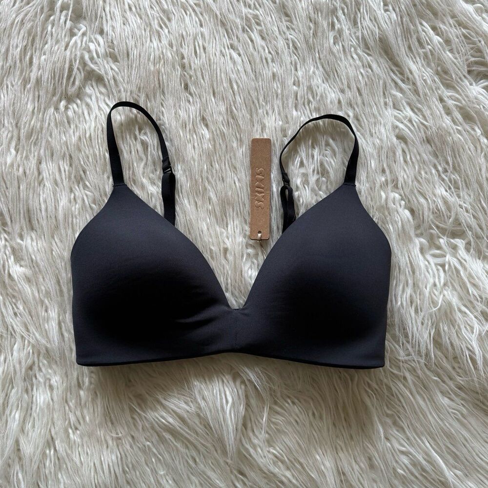 Skims Wireless Form T-shirt Bra Onyx Size 32C